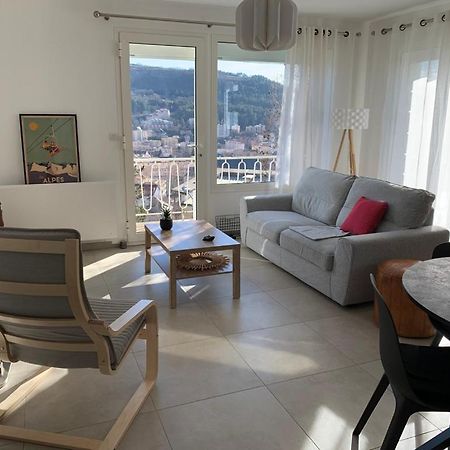 T4 Vue Imprenable Montagnes Et Ville Gap Eksteriør billede