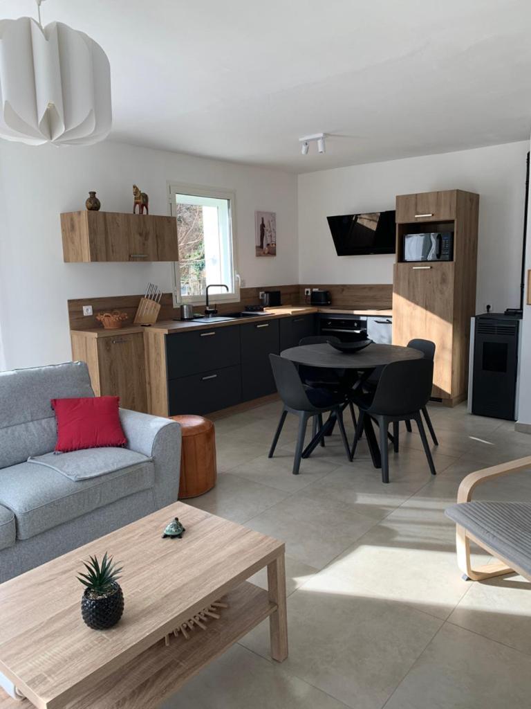 T4 Vue Imprenable Montagnes Et Ville Gap Eksteriør billede